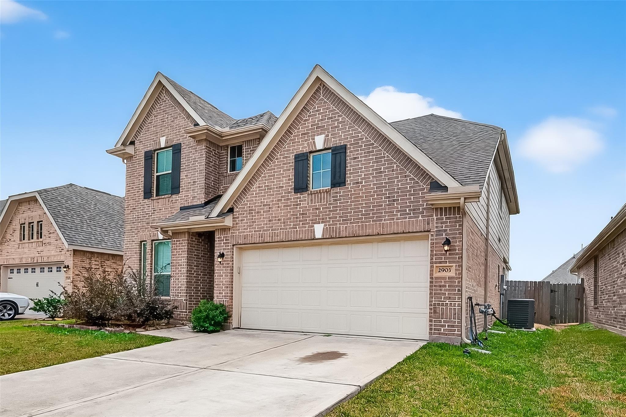 2903 Painted Sunrise Trail