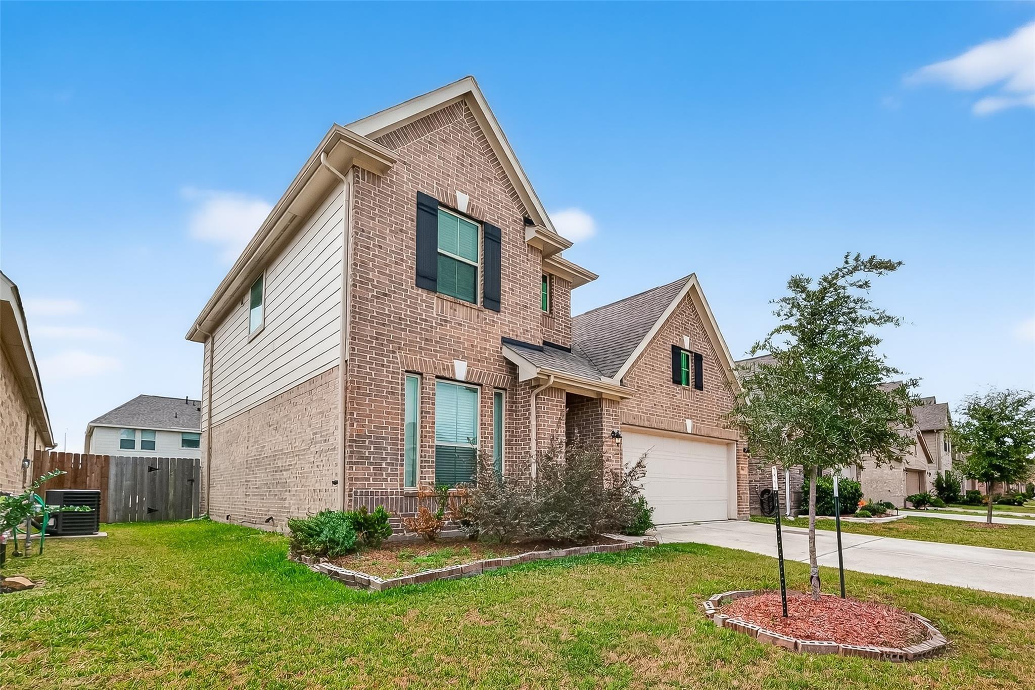 2903 Painted Sunrise Trail