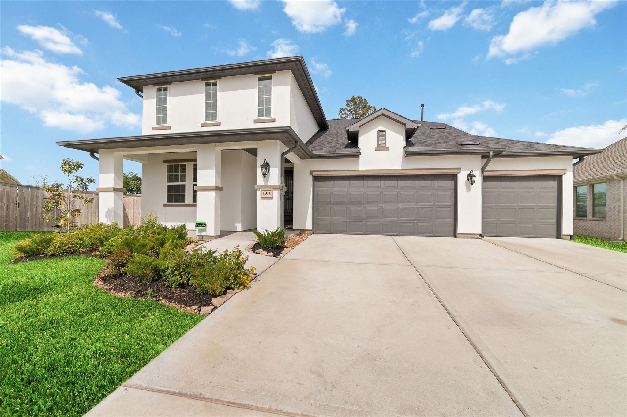 1911 Hickory Grove Lane