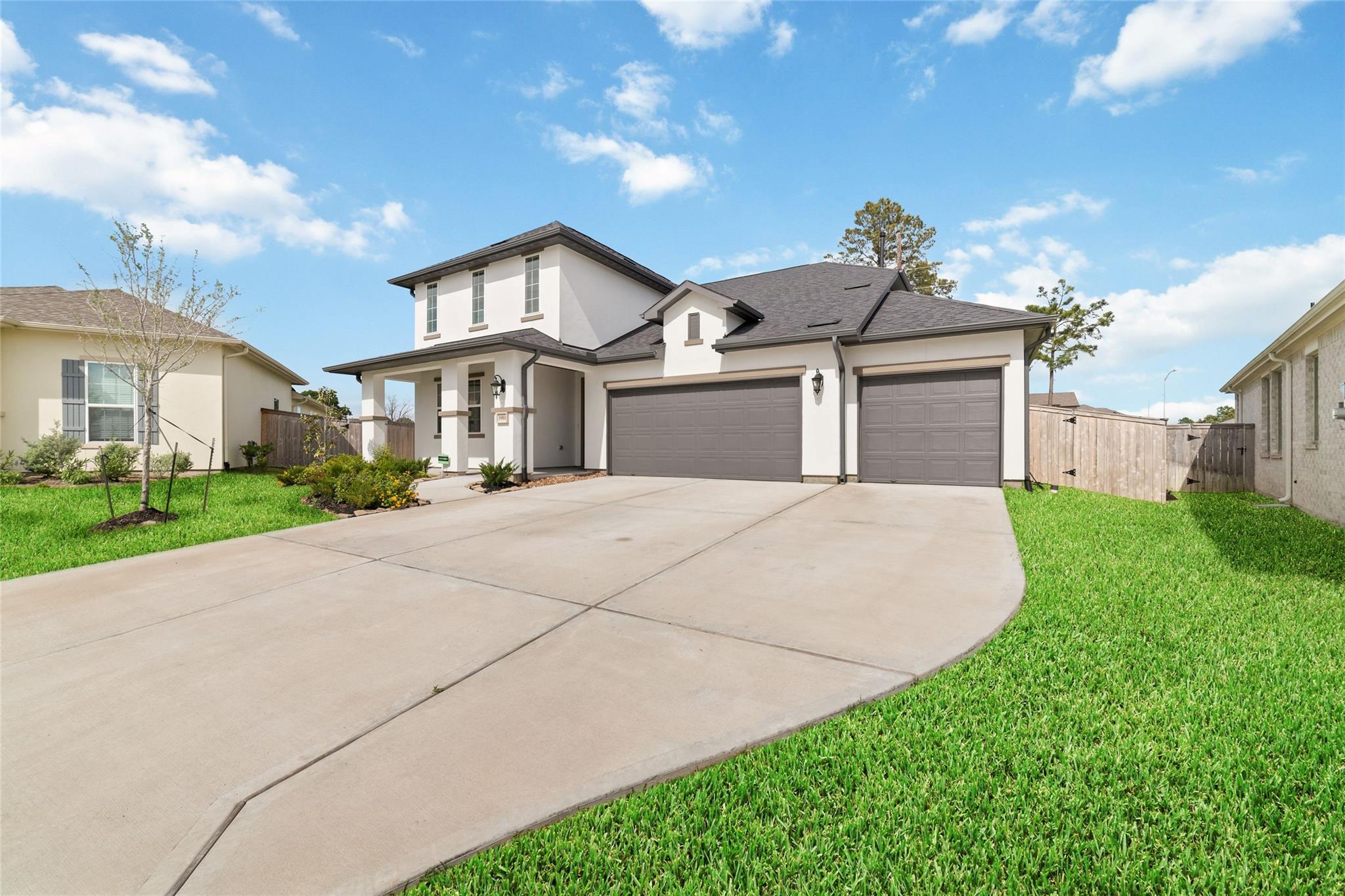 1911 Hickory Grove Lane