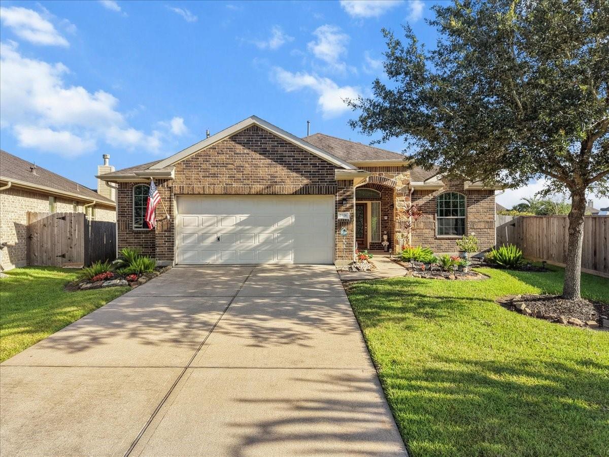 2406 Santiago Lane