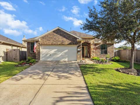Photo of 2406 Santiago Lane, League City, TX 77573 (MLS # 37924268)