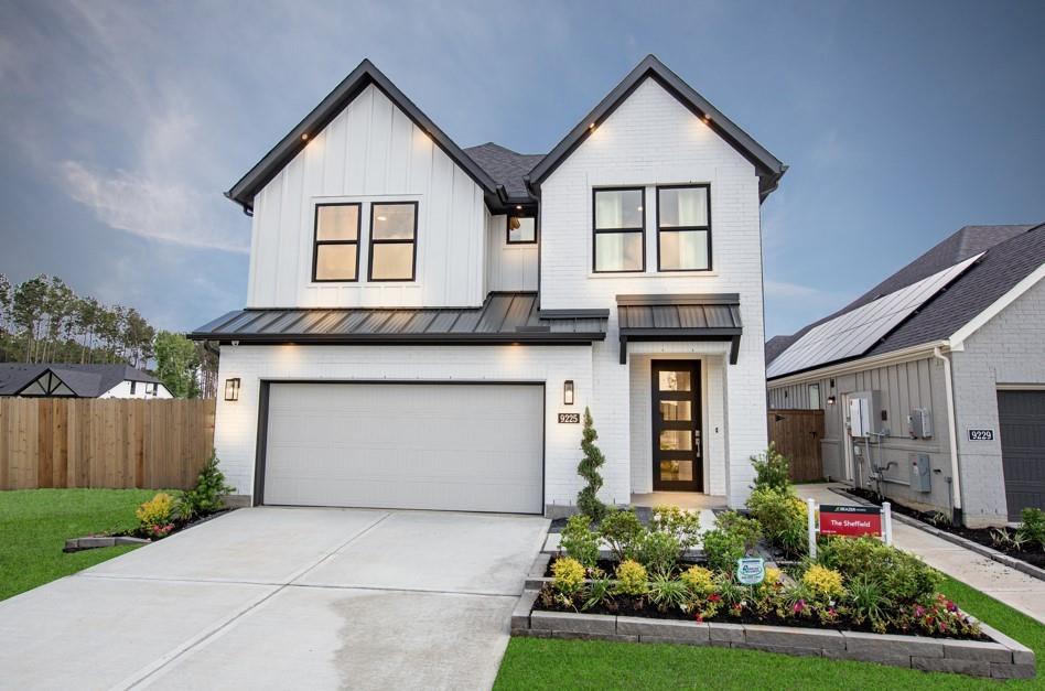 2202 Grapewood Lane