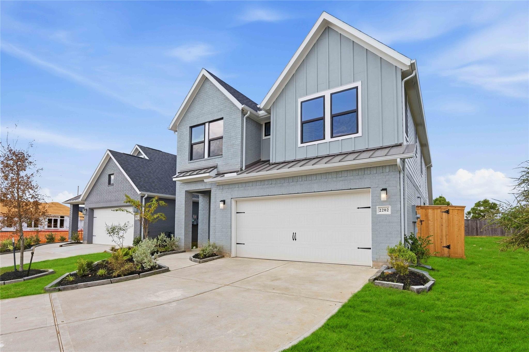 2202 Grapewood Lane