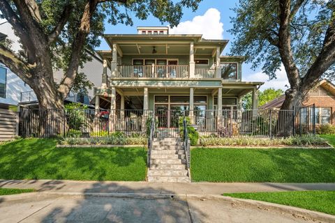 2120 White Oak Drive Houston TX 77009