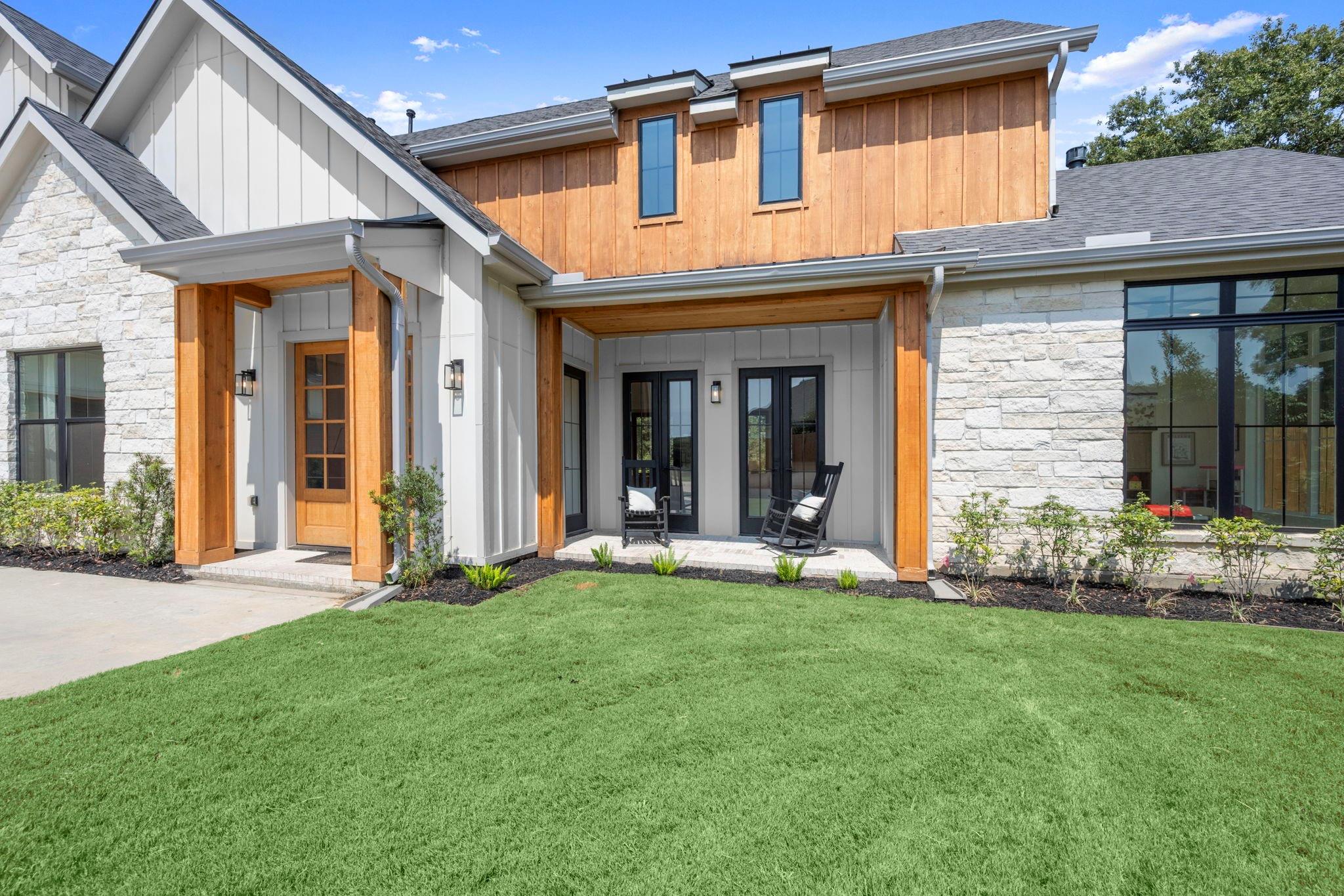 21802 White Oak View Drive