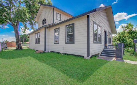 Photo of 6701 Avenue E, Houston, TX 77011 (MLS # 65903776)
