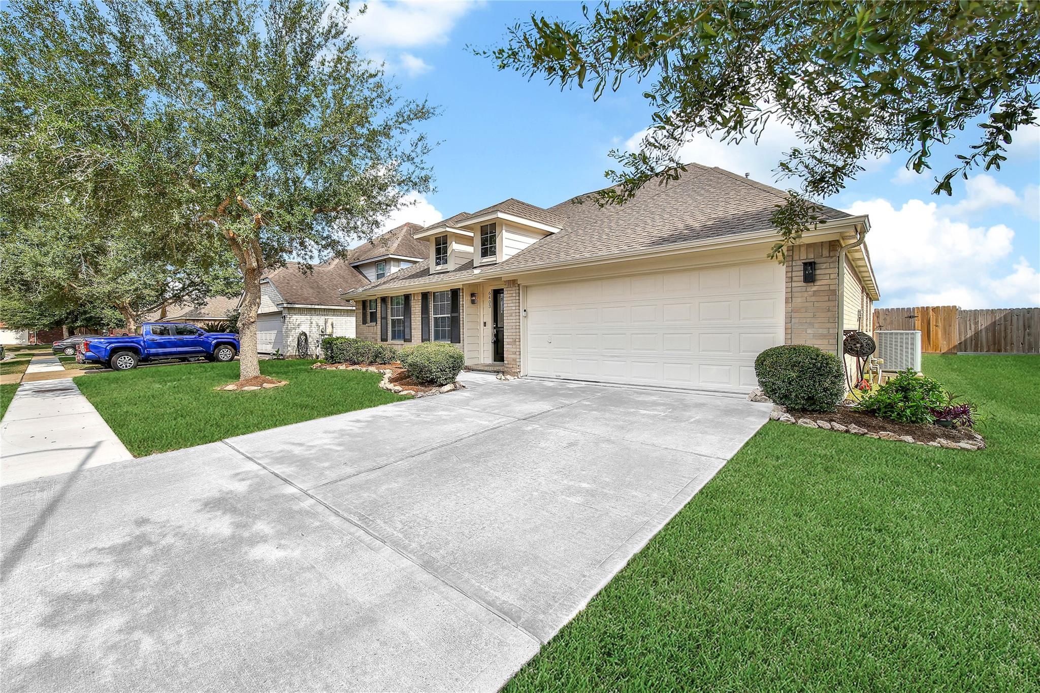 6403 Larrycrest Drive