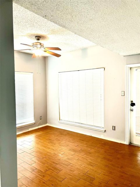 Tiny photo for 3745 Thistlemont Drive, Houston, TX 77042 (MLS # 94353552)