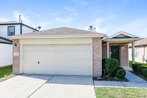 Homes For Rent - 22123 Greengate Drive<br/> Harris County, Spring, TX 77389