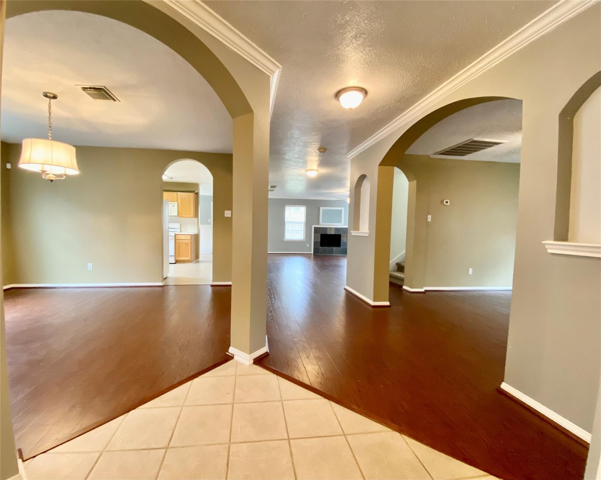 7238 Foxshadows Lane