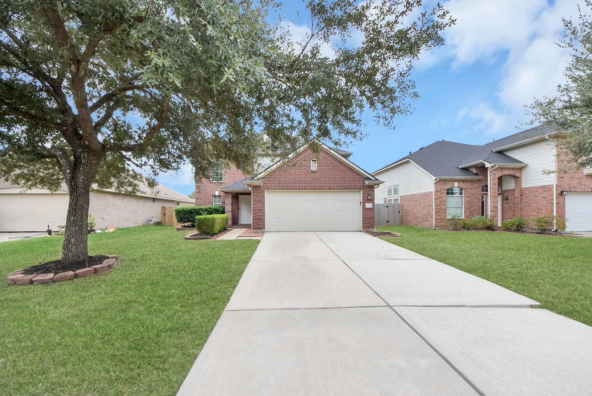 7238 Foxshadows Lane