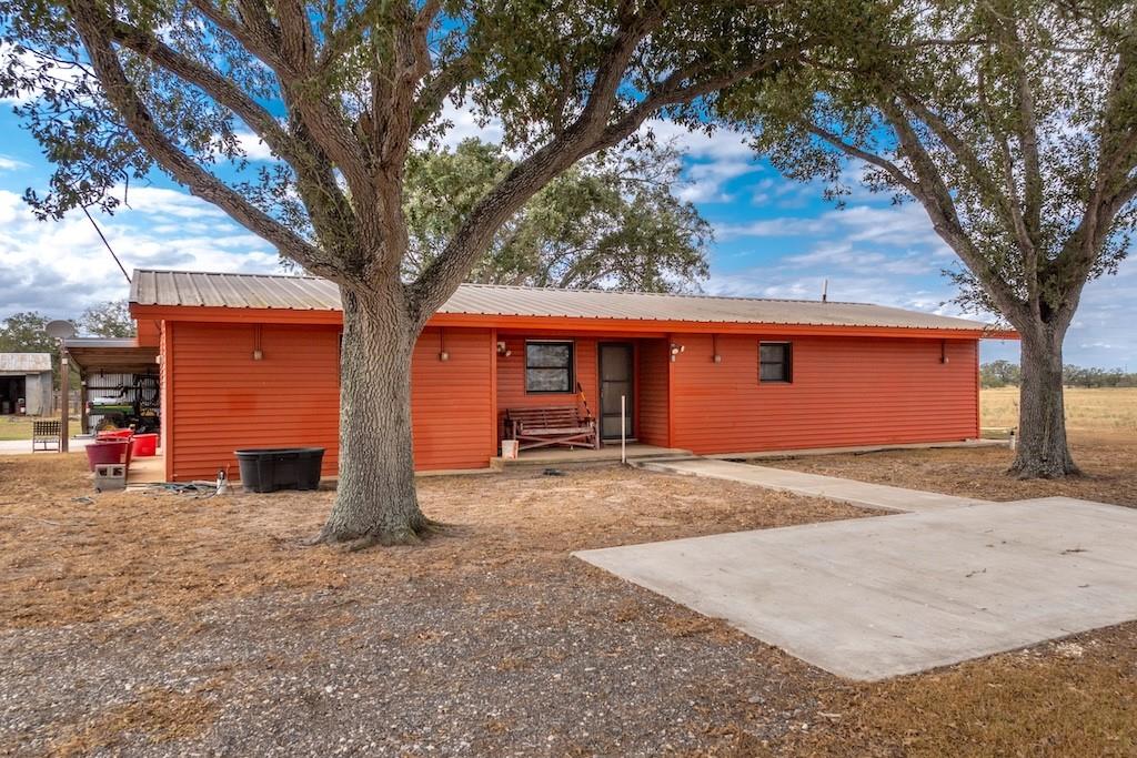 4249 Farm To Market 466