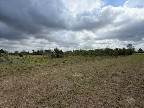 Vacant Land For Sale - 10318 County Road 67<br/> Manvel, TX 77578