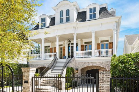 Photo of 2222 Oxford Street, Houston, TX 77008 (MLS # 61177197)