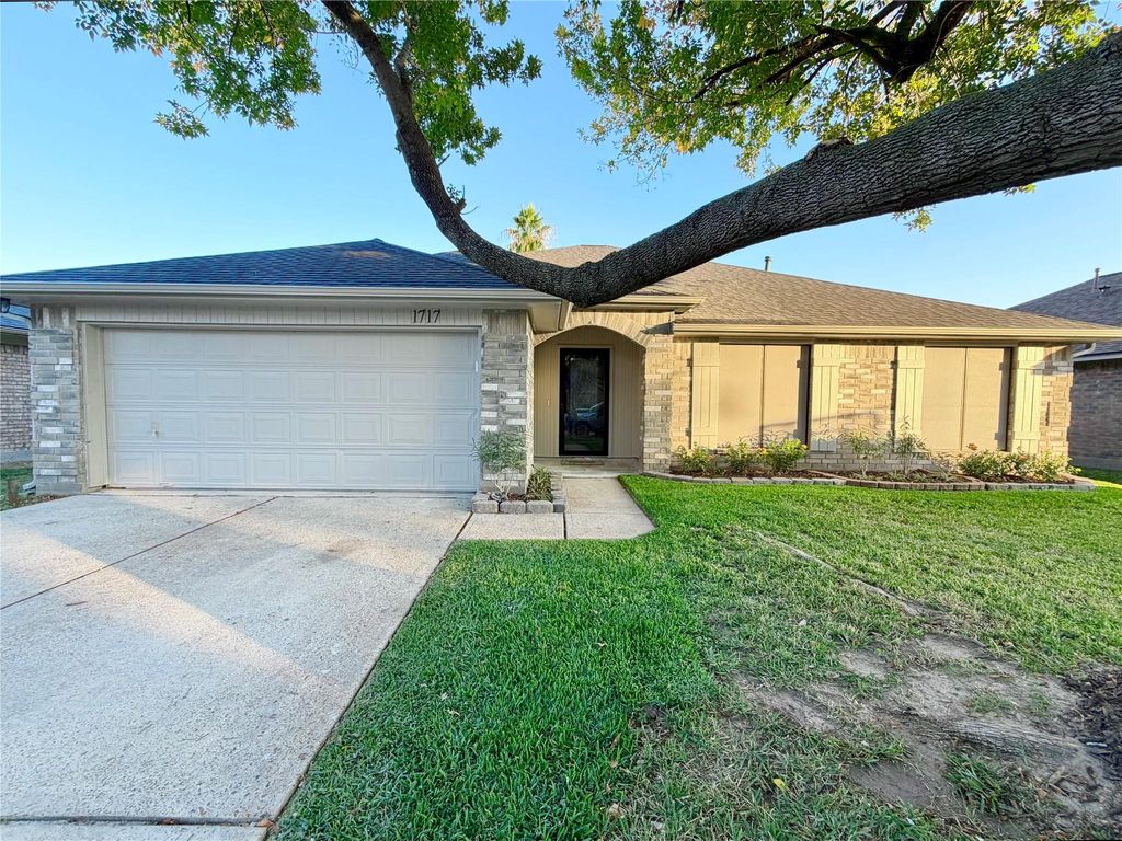 Photo of 1717 Shoshoni Drive, Deer Park, TX 77536 (MLS # 2336076)