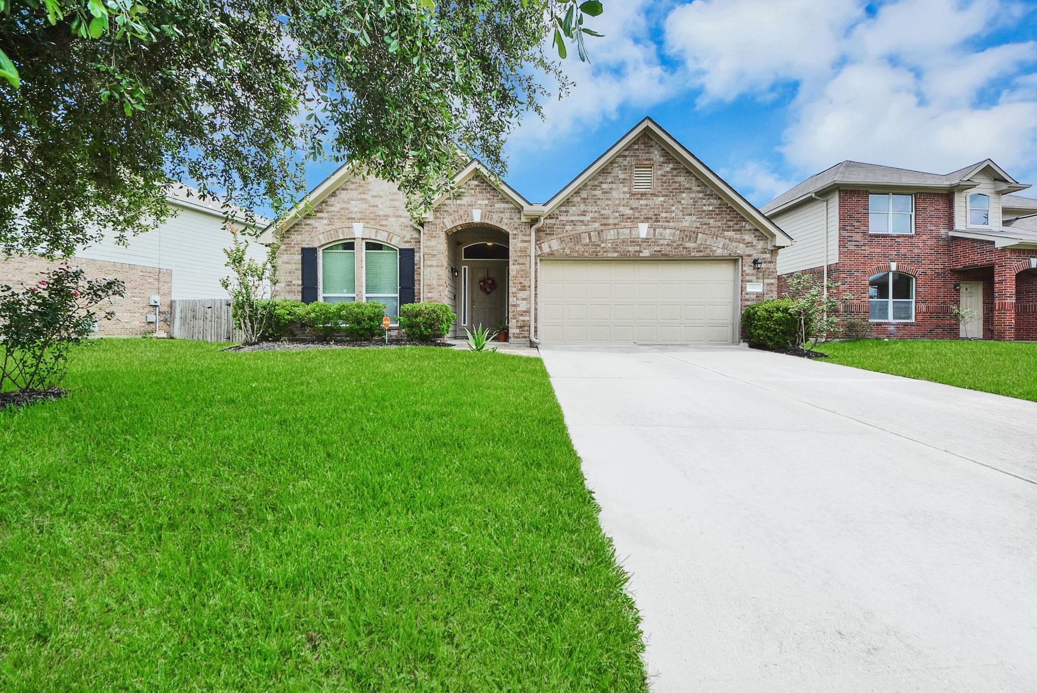 1326 Auburn View Lane