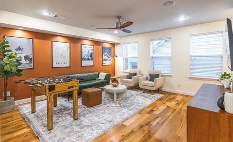 Photo of 1716 Colquitt Street #A, Houston, TX 77098 (MLS # 59228792)