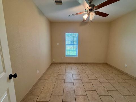 Tiny photo for 429 W 2nd Street, Freeport, TX 77541 (MLS # 85123308)