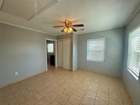 Tiny photo for 429 W 2nd Street, Freeport, TX 77541 (MLS # 85123308)