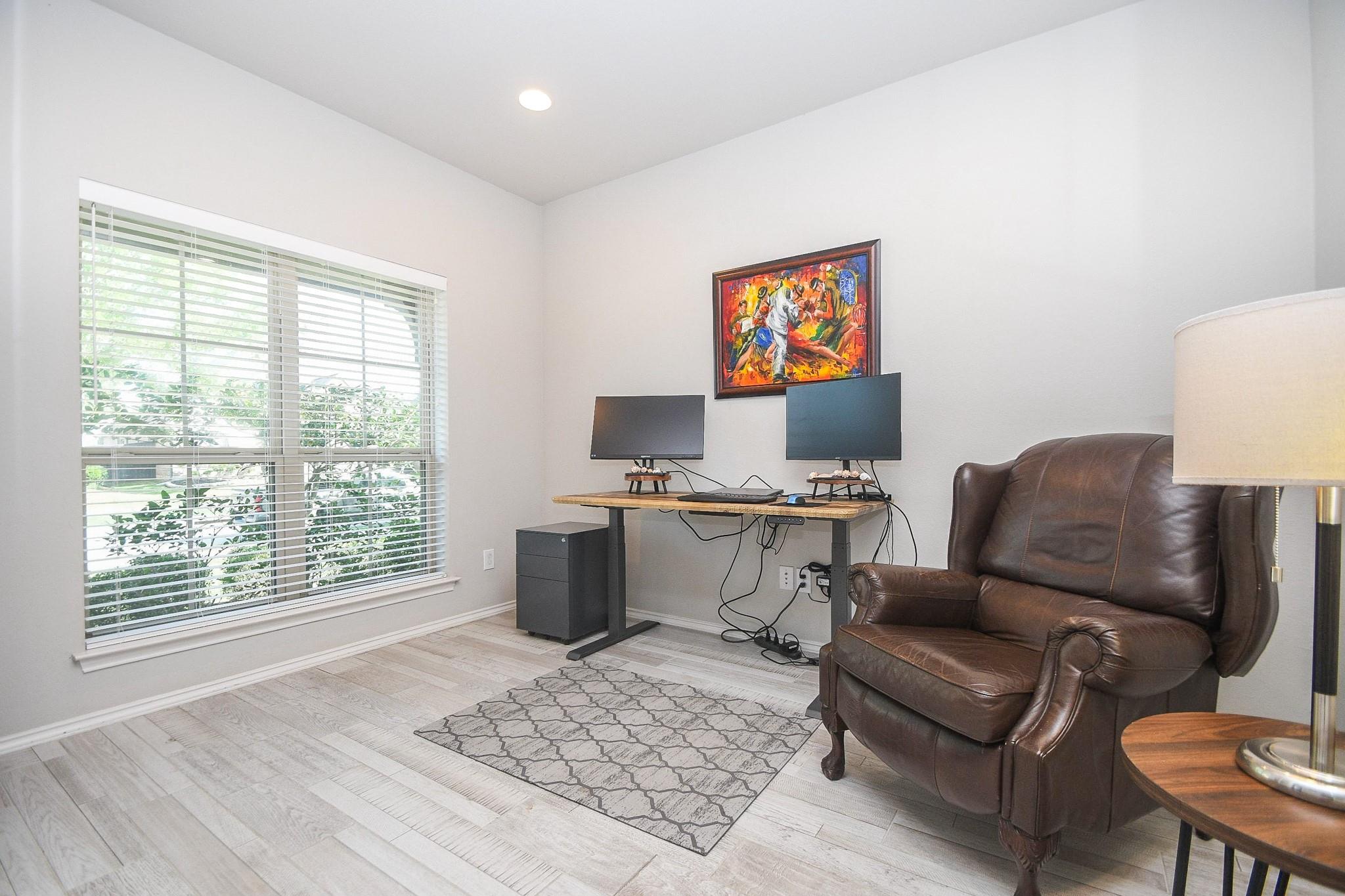 2739 Lemongrass Breeze Lane