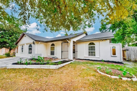 Photo of 1910 Rainy River Drive, Houston, TX 77088 (MLS # 60664104)