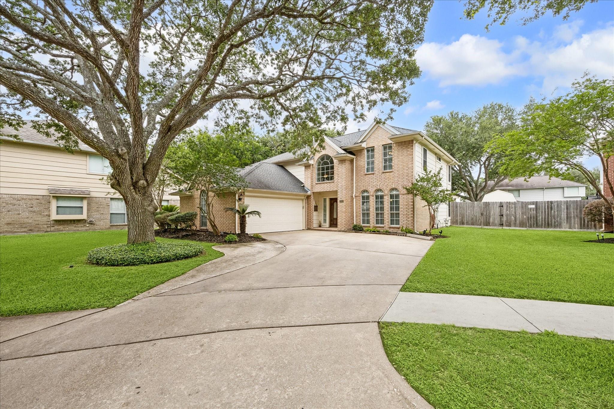 1910 Lori Court