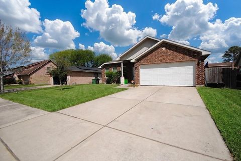 Photo of 7414 Maczali Drive, Houston, TX 77489 (MLS # 7410563)