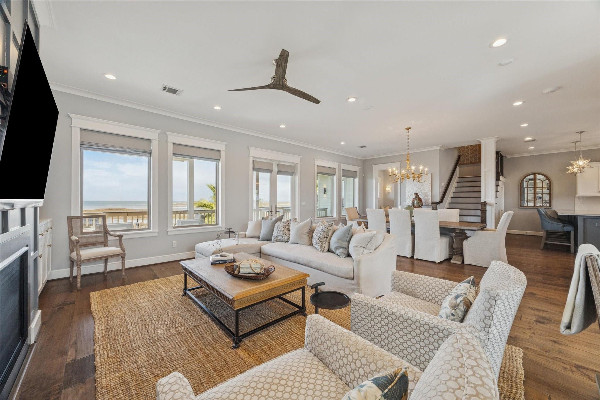 3126 Lafittes Point