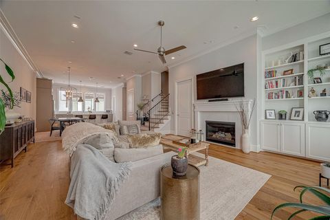 Photo of 5213 Feagan Street #H, Houston, TX 77007 (MLS # 46022205)