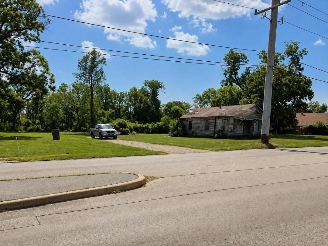 9203 W Montgomery Road