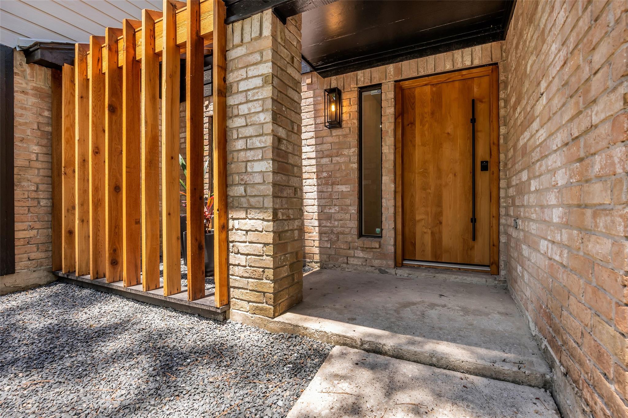 53 E Torchpine Circle