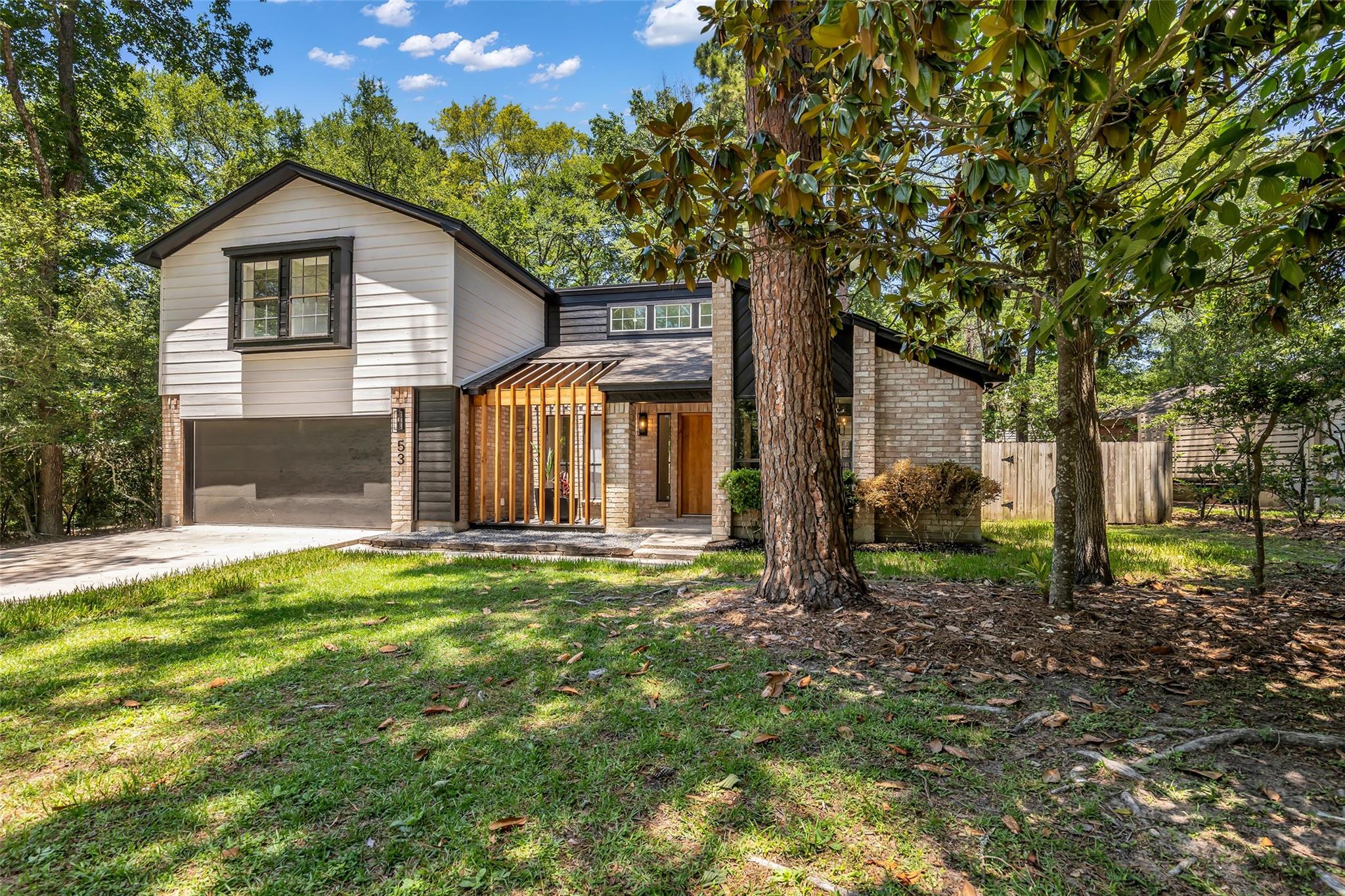 53 E Torchpine Circle