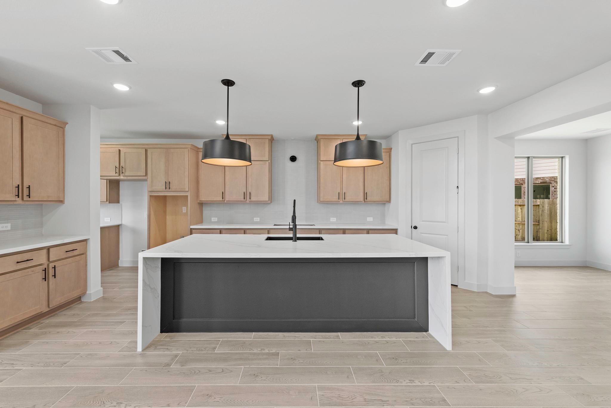 10627 Starfire Yellow Drive