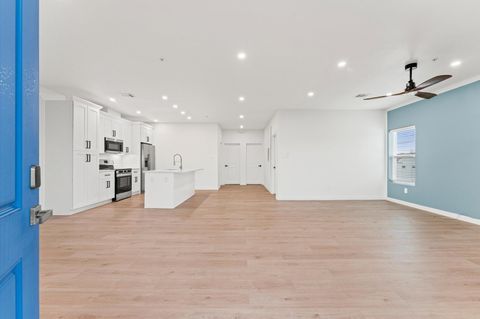 Photo of 1325 35th Street #2, Galveston, TX 77550 (MLS # 63476149)