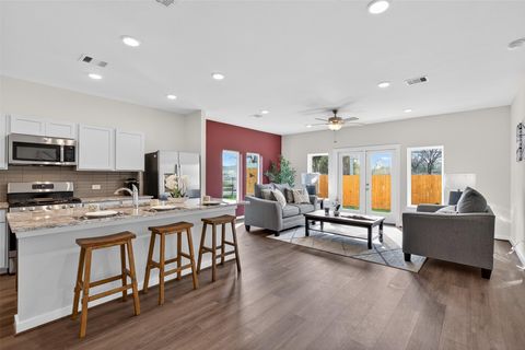 Tiny photo for 2011 Rocky Sharp Trail, Houston, TX 77088 (MLS # 24577374)