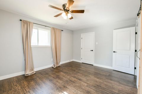 Tiny photo for 2119 Carter Street, Houston, TX 77008 (MLS # 10285988)
