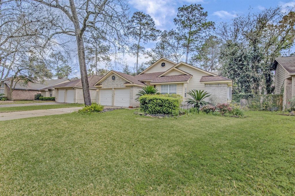 Photo of 5434 Garden Village Drive, Kingwood, TX 77339 (MLS # 85513925)