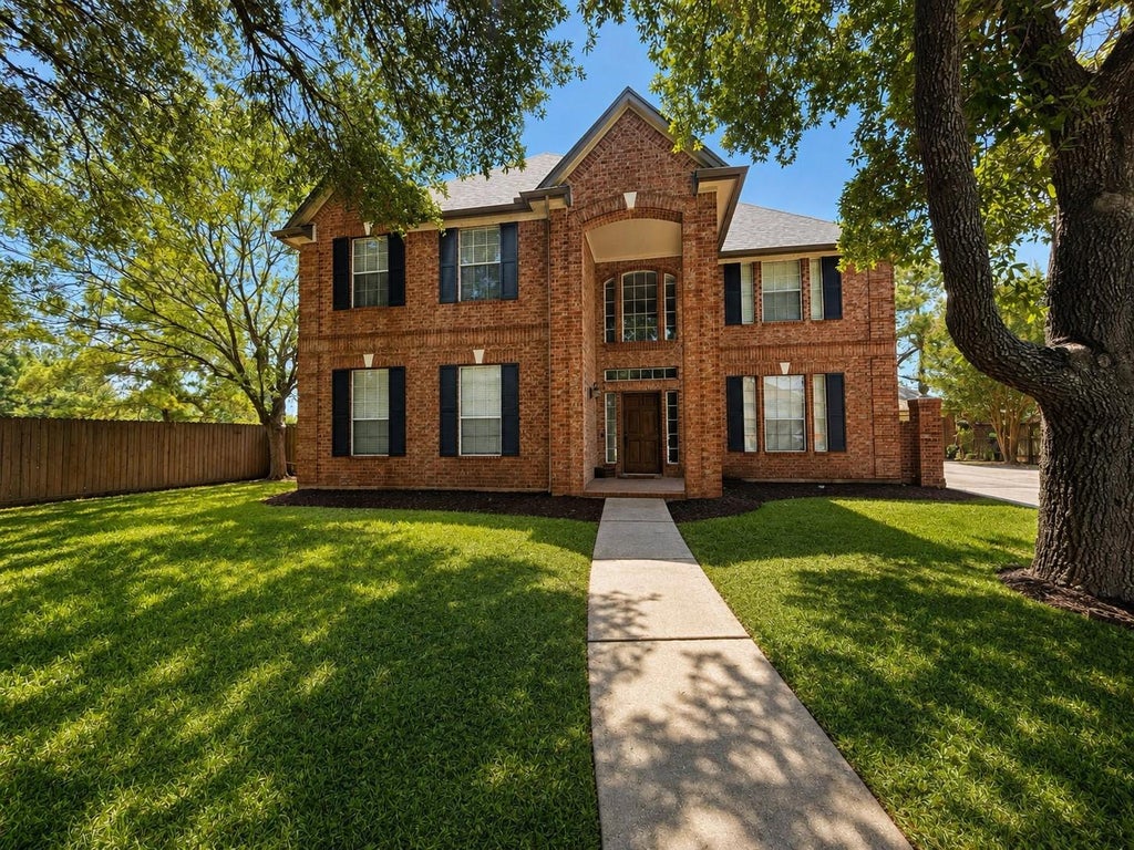 Photo of 18901 Par Two Circle, Humble, TX 77346 (MLS # 15003243)