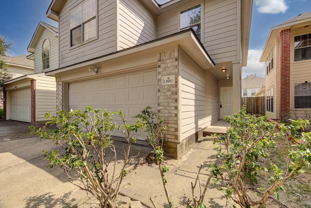 Photo of 13983 Maximos Drive, Houston, TX 77083 (MLS # 17808887)