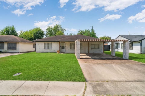 Photo of 3606 Yosemite Street, Houston, TX 77021 (MLS # 38239166)