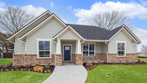 Photo of 1016 Cottonwood Bend Lane, Waller, TX 77484 (MLS # 56276600)