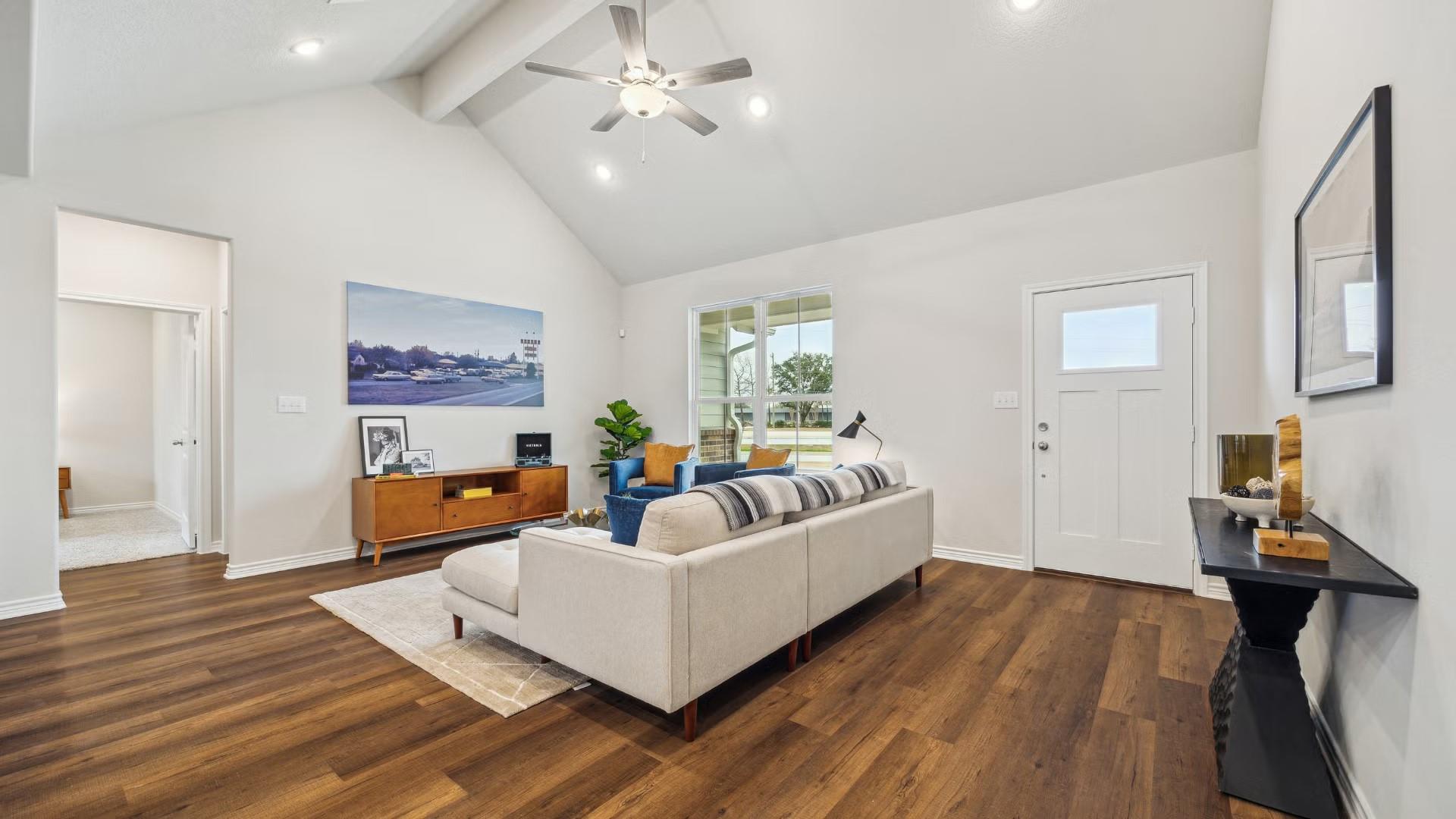 1016 Cottonwood Bend Lane
