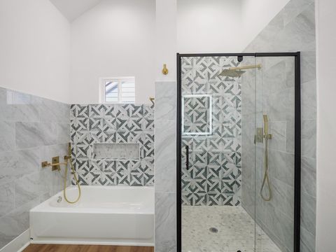 Tiny photo for 6431 Marinwood Drive, Houston, TX 77053 (MLS # 70095841)