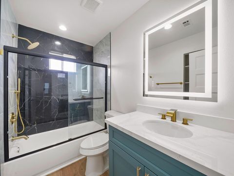 Tiny photo for 6431 Marinwood Drive, Houston, TX 77053 (MLS # 70095841)