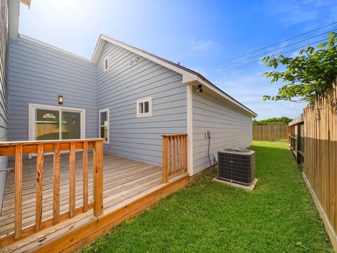 Tiny photo for 6431 Marinwood Drive, Houston, TX 77053 (MLS # 70095841)