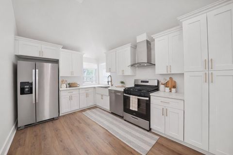 Tiny photo for 6431 Marinwood Drive, Houston, TX 77053 (MLS # 70095841)