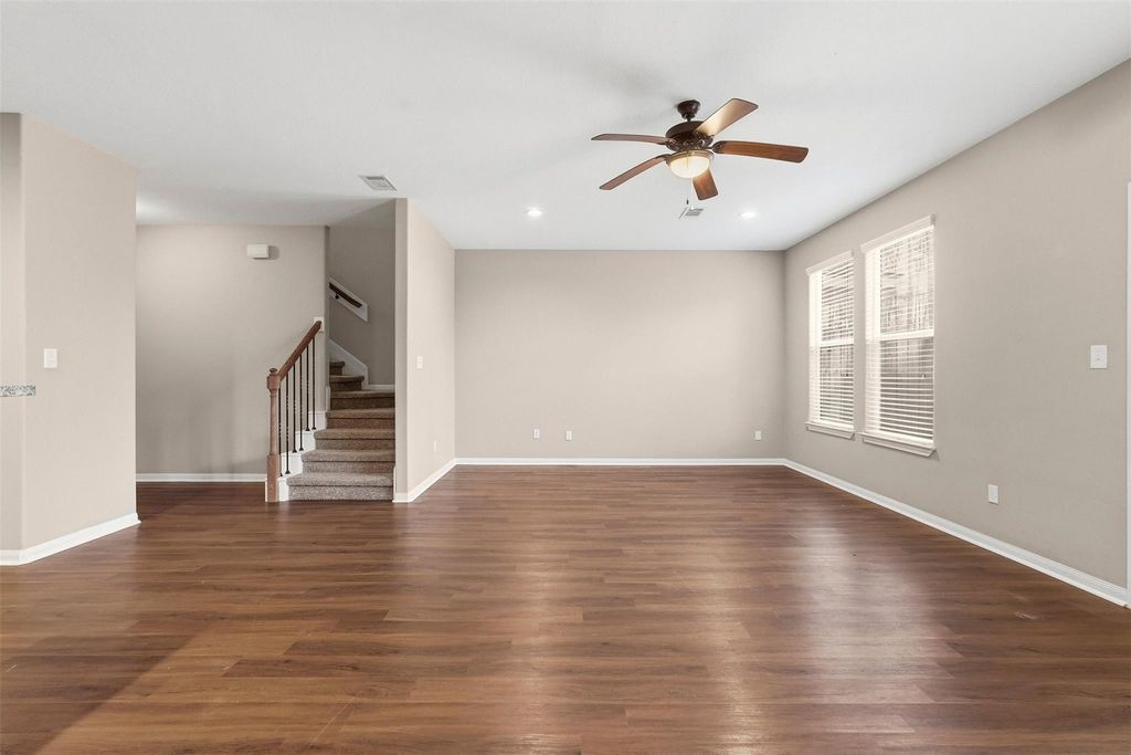 Photo of 112 Artesian Way, Roman Forest, TX 77357 (MLS # 87443122)