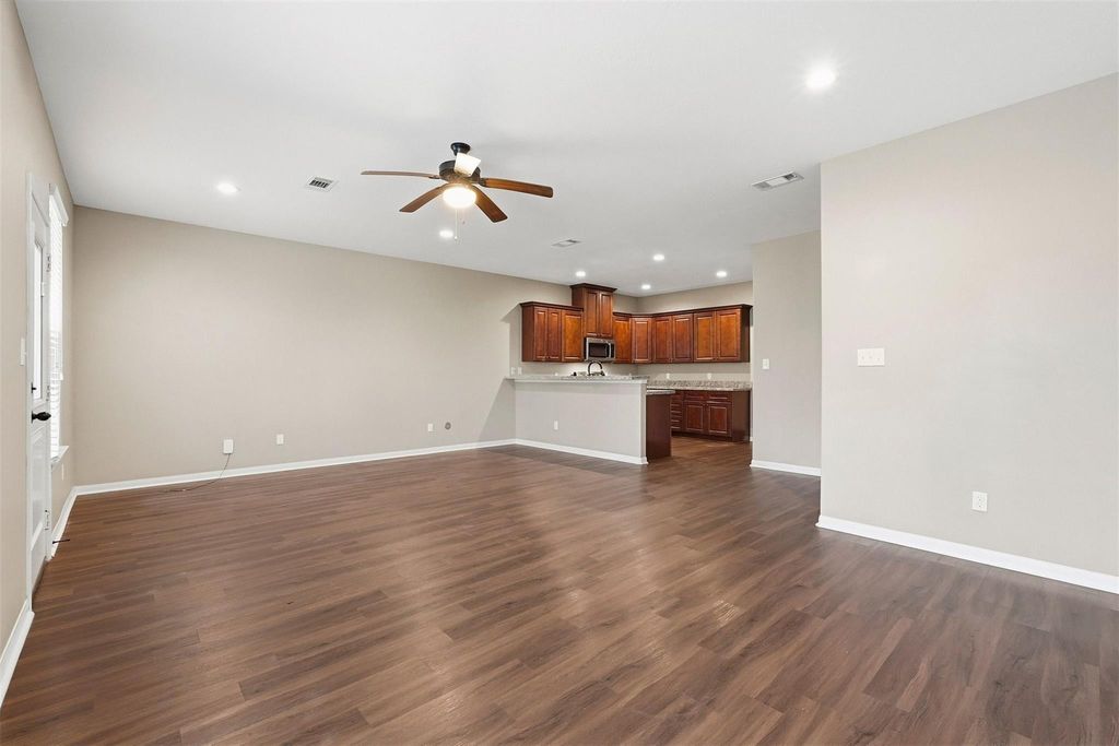 Photo of 112 Artesian Way, Roman Forest, TX 77357 (MLS # 87443122)