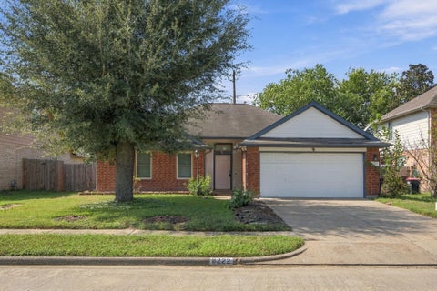 Photo of 8222 Soledad Drive, Houston, TX 77083 (MLS # 95632217)